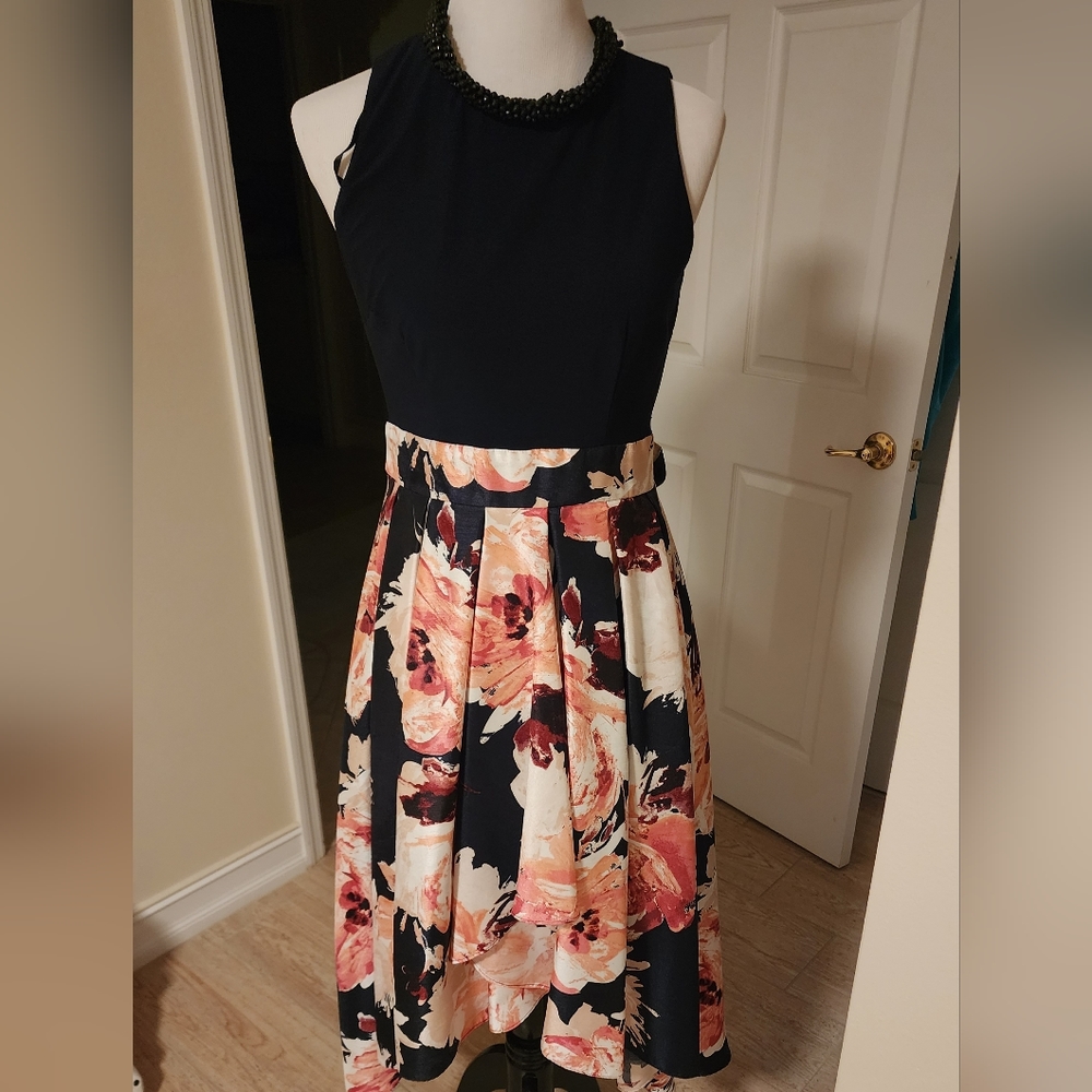 SLNY - Coctail dress